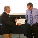 Remise du Prix Moissan 2018 par A. Tressaud au Prof. David O’Hagan lors du 22 International Symposium on Fluorine Chemistry, qui s’est tenu en juillet 2018 à Oxford (UK)